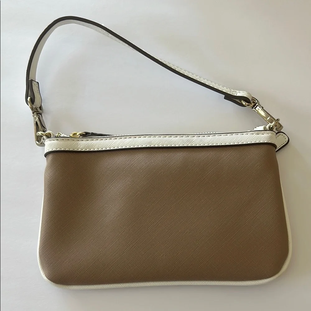 Clarks Brown and White Small Purse‎